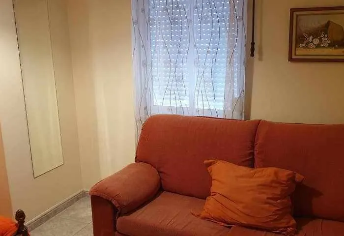 Piso De Perlio Ideal Para Gente Amante De La Play